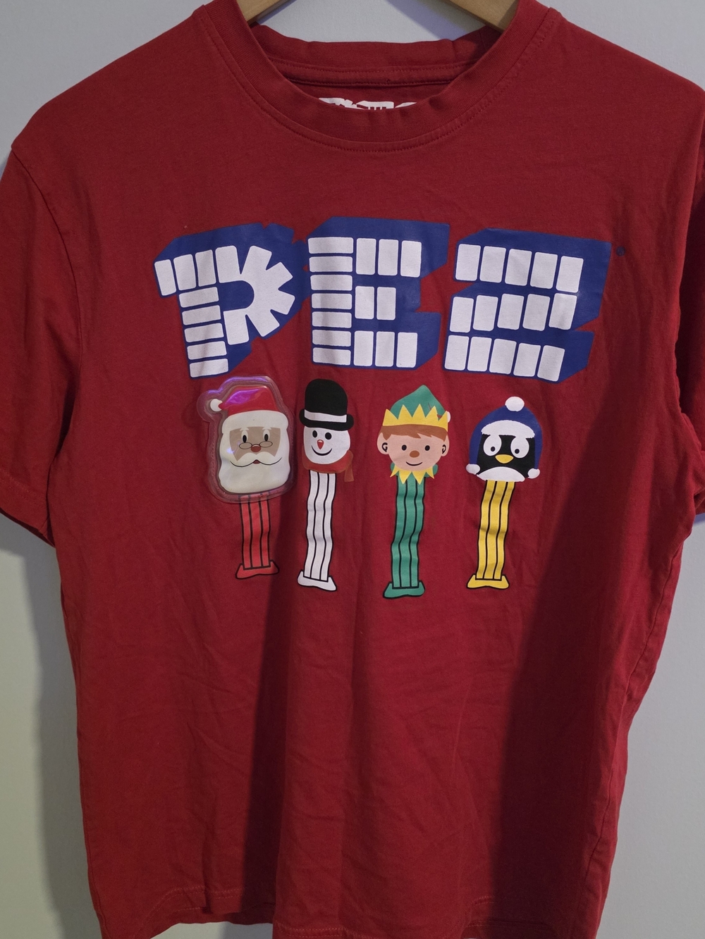 PEZ Christmas Holiday Graphic T-Shirt Red Men's Medium 2019